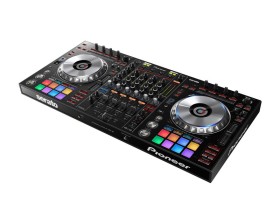 DJ kontroller
